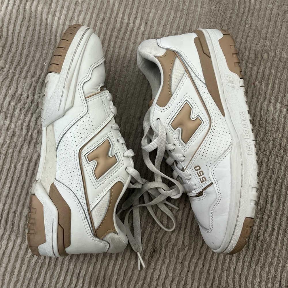 New Balance 550 Sneakers